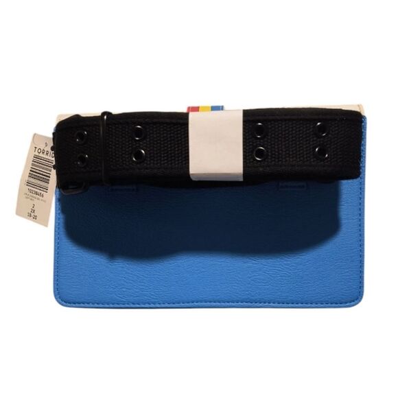 Loungefly Loves Hello Kitty 45th Anniversary Stripe Bow Fanny Pack - Picture 5 of 6